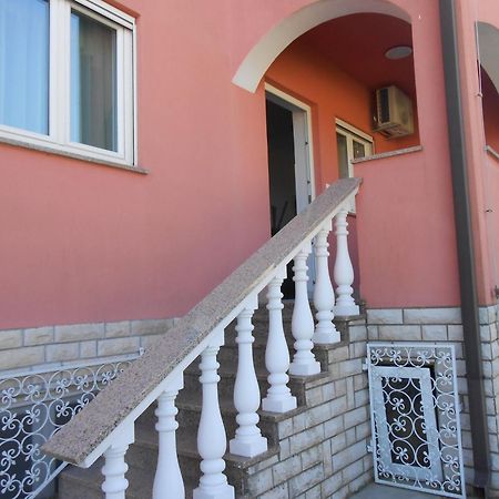 Apartments And Rooms Villa Chiara Крница Экстерьер фото